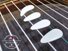 Load image into Gallery viewer, Guzheng Nails Finger Picks Zither White ™ 天然古筝指甲 白色