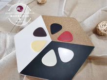 Load image into Gallery viewer, Guitar Ukulele Picks Plain Color Pick ™ 吉他乌克丽丽彩色素弹片