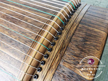 Load image into Gallery viewer, Zen Wa Zheng Medium Guzheng ™ 禅意挖筝 中型古筝