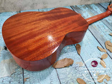 Load image into Gallery viewer, Classical Ukulele ™ 古典乌克丽丽 2