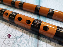 Load image into Gallery viewer, Bamboo Flute Learning Professional Dizi Black ™ 学习型笛子 黑