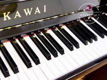 Load image into Gallery viewer, K8 Kawai Upright Piano 88 Keys ™ 卡瓦依88键钢琴 K8