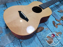 Load image into Gallery viewer, Classical Ukulele ™ 古典乌克丽丽 2