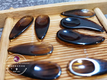 Load image into Gallery viewer, Gu Zheng Pattern Finger Picks™ 花纹古筝指甲