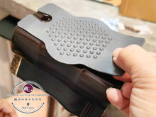 Load image into Gallery viewer, Erhu Anti-Slip Mat ™ 二胡防滑垫
