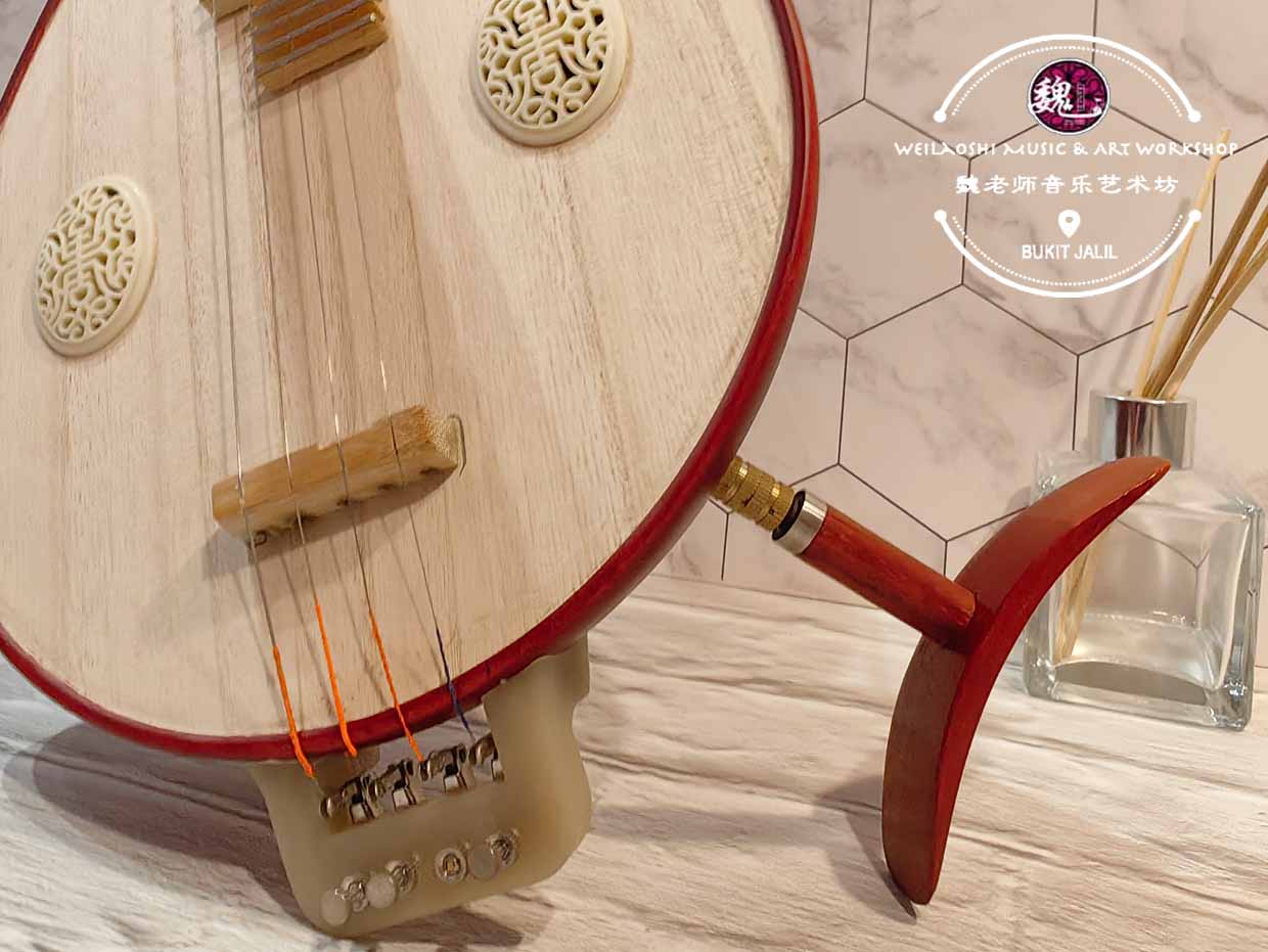 中国楽器 柳琴 琵琶Liuqin 本体 ハードケース付 Liuqin Support Frame ™ 柳琴支架– Weilaoshi Music & Art Workshop