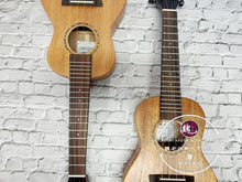 Load image into Gallery viewer, Wooden Ukulele ™ 木雕乌克丽丽
