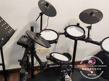 Load image into Gallery viewer, NUX DM-210 with Full Mesh Head 5 Pieces Digital Electronic Drum Set 电子鼓
