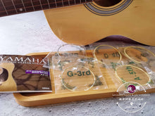 Load image into Gallery viewer, Yamaha Acoustic Guitar String  AB12 ™ 雅马哈吉他弦
